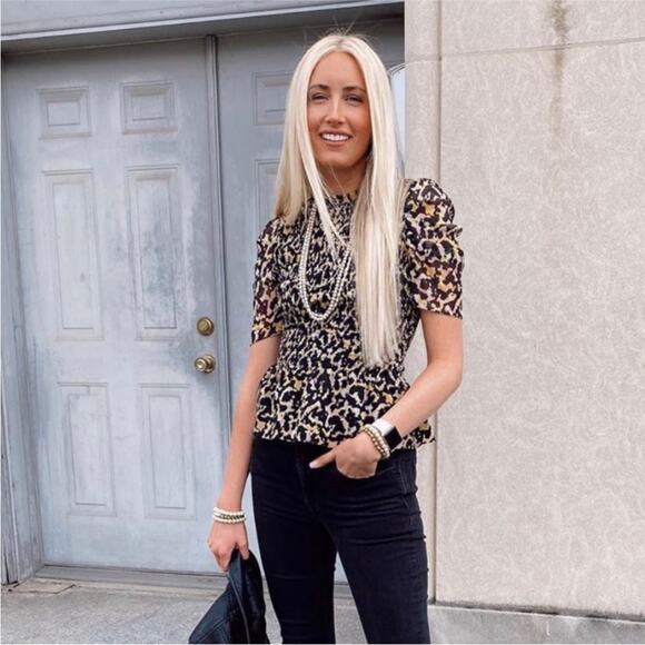 Amanda Uprichard Adrina Leopard Animal Print Smocked Blouse M - Picture 2 of 14